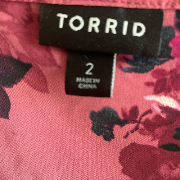 Torrid Floral Mauve Dress, Size 2 (2XL) - Picture 3 of 9